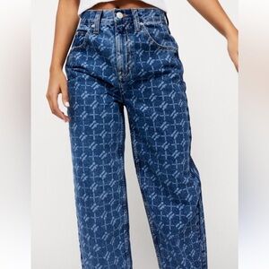 BDG Modern Boyfriend Jeans